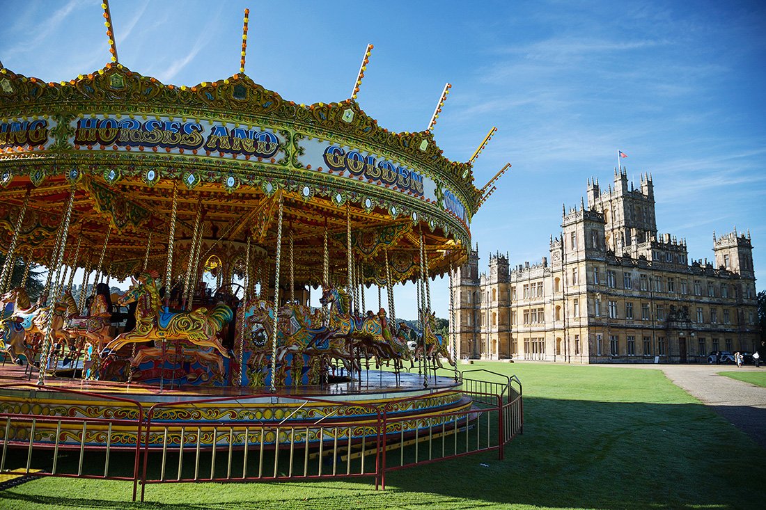 HighclereCastle's tweet photo. Join us for our Roaring Twenties Garden Party this September! Delve into your wardrobe &amp; step back in time... https://t.co/Q2s5MgfuQS https://t.co/T7P9UsTjCR