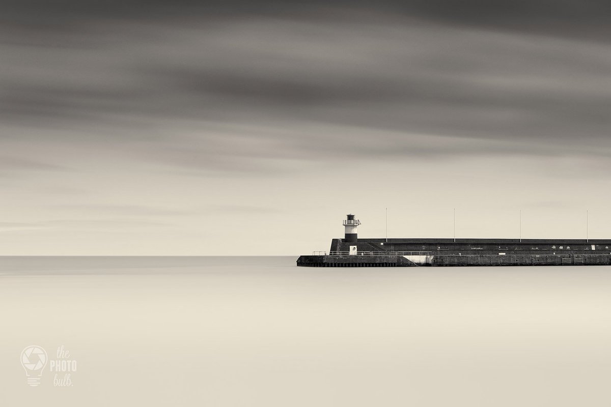ThePhotoBulb's tweet photo. Serenity #Wicklow #WildAtlanticWay @PictureIreland #LoveIreland #Ireland #IrelandsAncientEast #canon #TourismIreland #DiscoverIreland #bnw https://t.co/JJ0ktKDq92