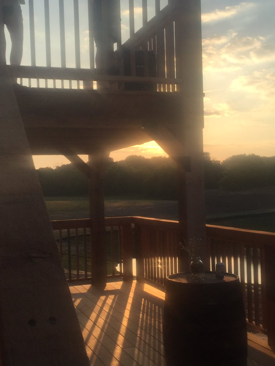 Sunset 🌅Views from the Porch at the #LindleyFarmstead last night...