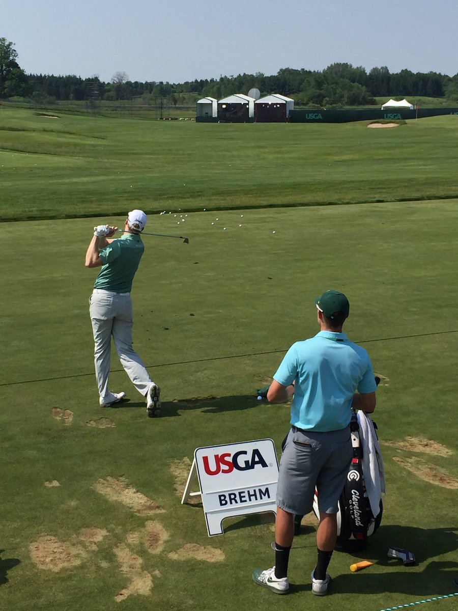 sweatherhead13's tweet photo. @brehmrya and @Dan34E preparing for the beast that is Erin Hills. #dynamicduo #2017USOpen @msumensgolf https://t.co/Tc5Kn0UkGX