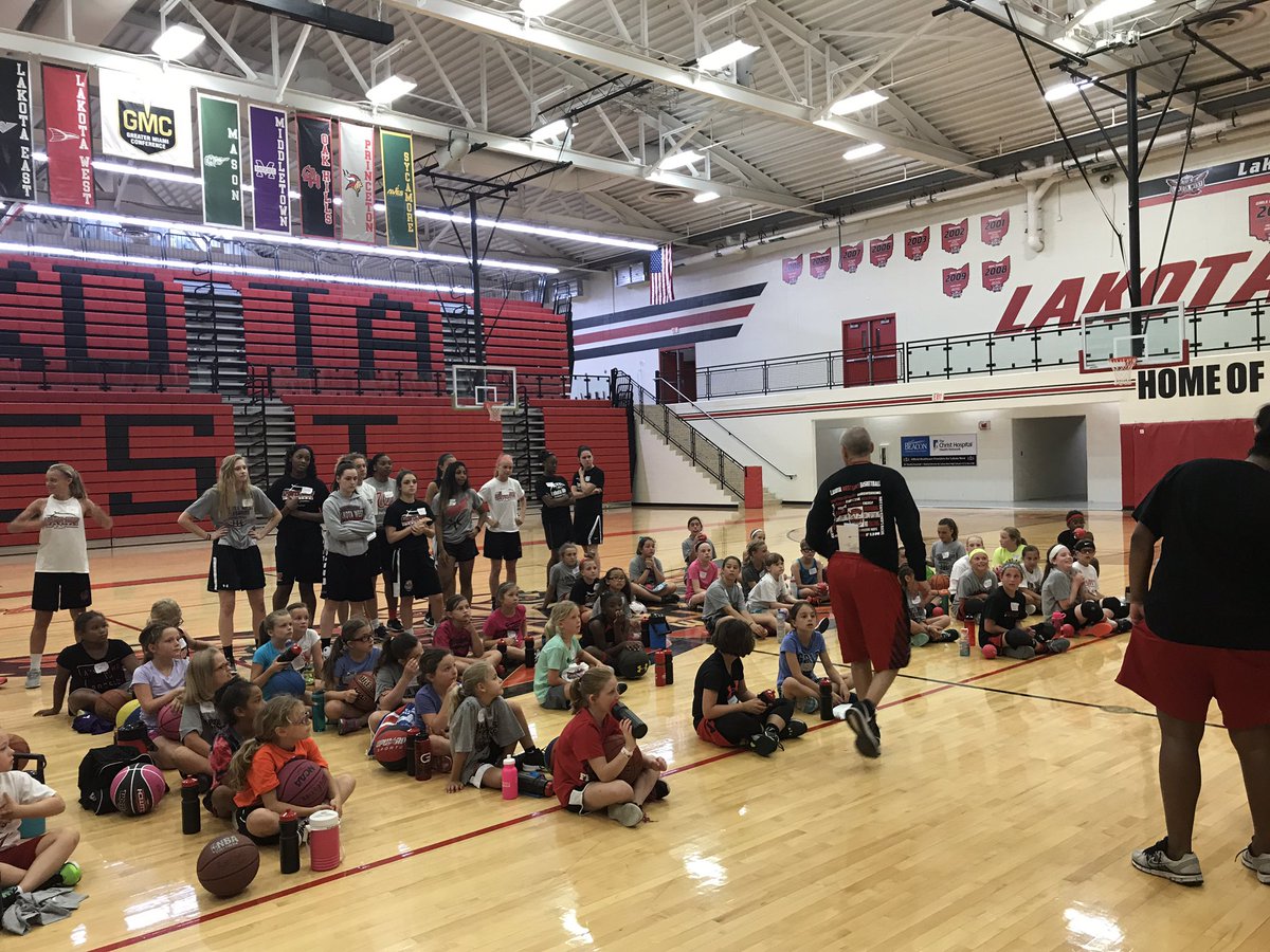 LakotaWestGB's tweet photo. GREAT morning session !! Tomorrow is USA Day 🏀🇺🇸 #firebirdspirit #greatnessnow @FirebirdTweets @westfirebirds https://t.co/qYqNJPBb9y