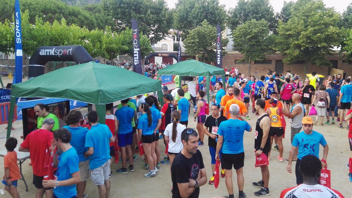 Santjaumenka's tweet photo. Ja podeu consultar la classificació de #LaSantjaumenka 5K, sou uns cracks! 
https://t.co/BCPbygc1IS https://t.co/I9ZhDT5Sf8