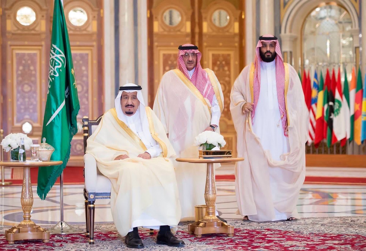 AzooozMhgol's tweet photo. #سلمان_يدق_خشم_العايل https://t.co/zXjW80EnY6