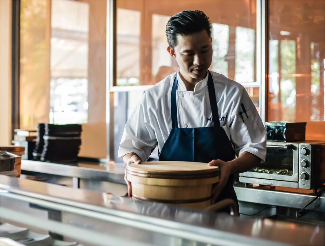 Cure those Monday blues with us at Makoto #Balharbour #NOM | 📷 @andrewhektor @BalHarbourVillage