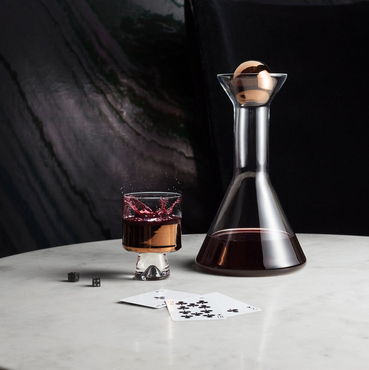 TomDixonStudio's tweet photo. TANK glasswear – for your finest wines and whiskey 

https://t.co/9Zs7YMIu2G https://t.co/n7sllxQE4f