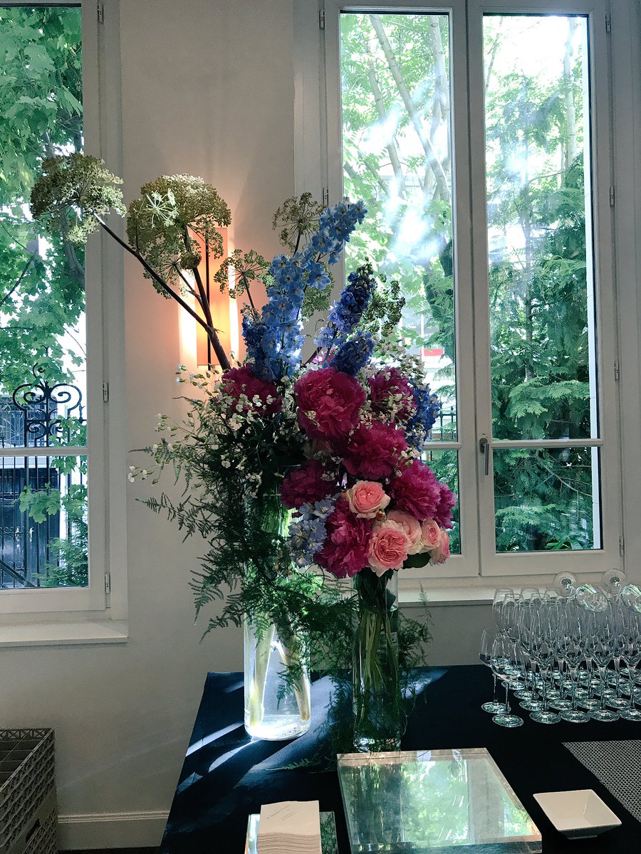 saveursdetoiles's tweet photo. Ce soir, Saveurs d'étoiles est à la Villa Emerige #paris #traiteur #event https://t.co/JqYOxYsWCm