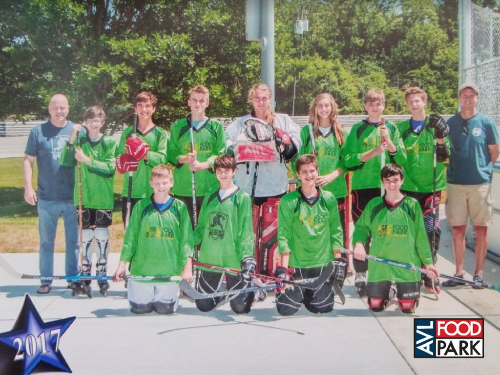 AVLFoodPark's tweet photo. Congratulations to the Asheville Food Park Monsters on their big win! #hockey #avlsports @ashevillehockey @StradaAsheville https://t.co/7txPIEBdPy