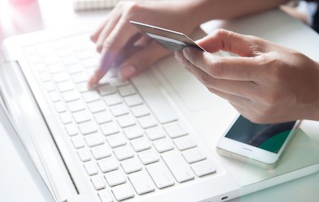 Strong relationships start with listening. <a href="/Talkwalker/">Talkwalker</a> joins us for a social media in financial services webinar ow.ly/IYXF30ctrLH