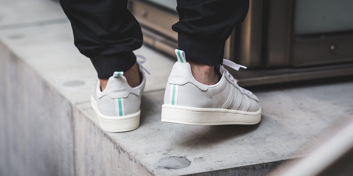 adidas campus vintage white