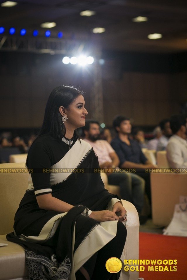 behindwoods's tweet photo. #KeerthySuresh
#BGM2017
#BehindwoodsGoldMedals2017
https://t.co/d3B5tqBafS https://t.co/U96LYJjpkj
