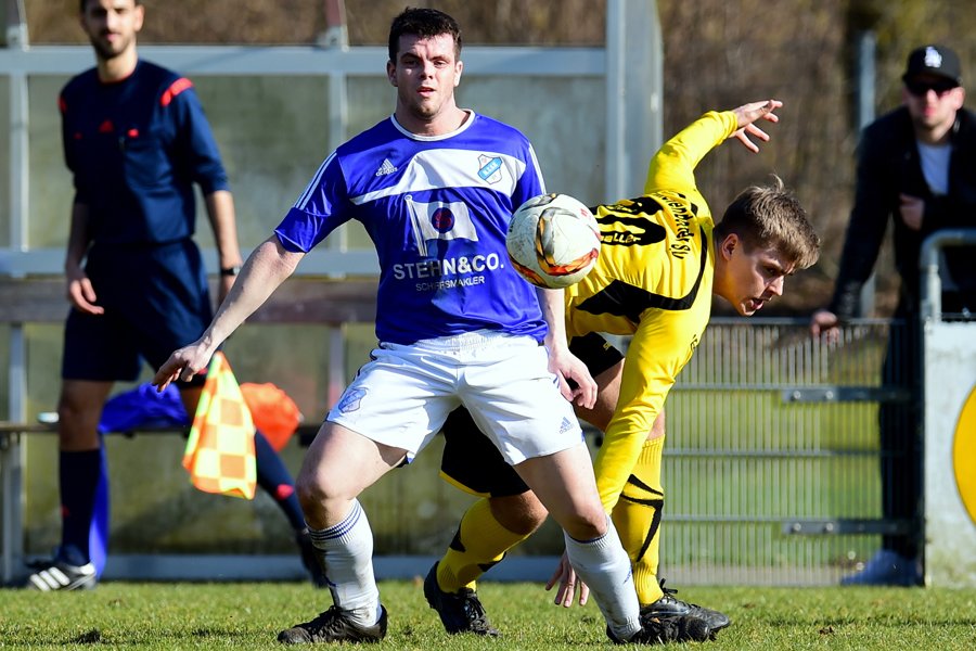 ++++Fix: Merkle und Schumacher zu Paloma++++

amateur-fussball-hamburg.de/fix-merkle-und…