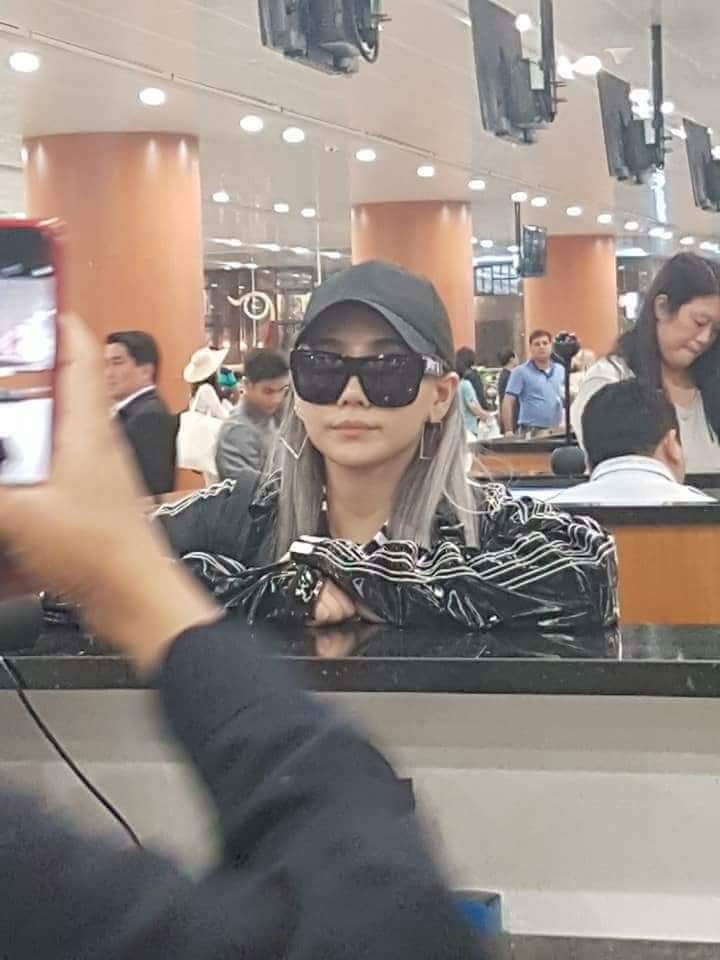 MayLovely5's tweet photo. CL AT MYANMAR https://t.co/4snjQj78k6