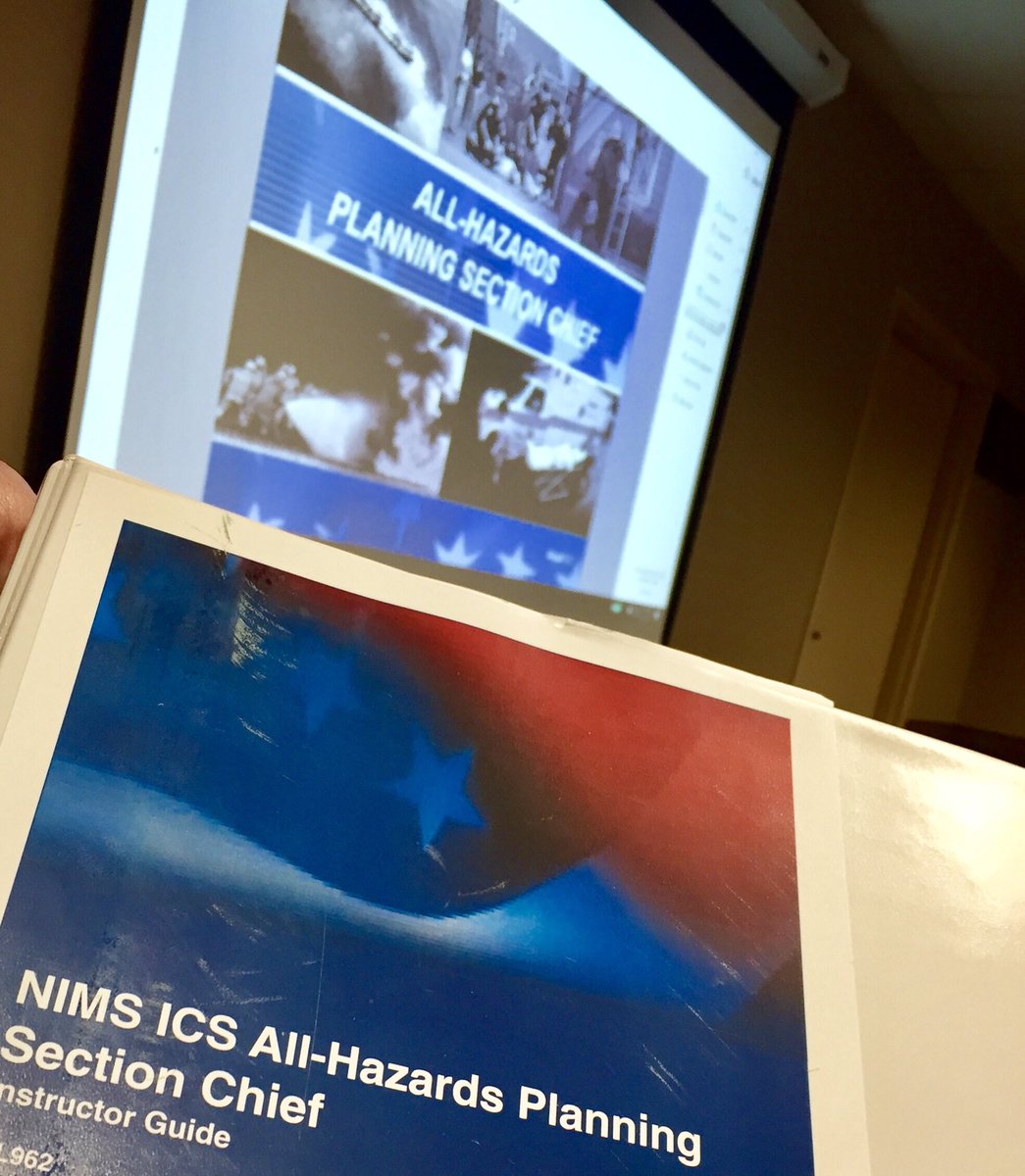 rusnivek's tweet photo. Mid-day-1 of @FEMA All-Hazards #IMT #Plans #Section #Chief Course. Ohio participants including @OHTF1Rescue @Ohio_EMA @HCEMA #OHANG #PSC https://t.co/kCZeEqqmAb