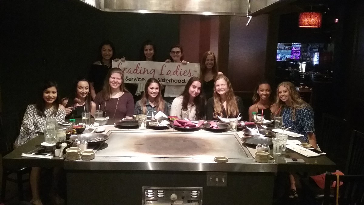 leading4ever's tweet photo. Thanks to the #LLchairWOMEN that were able to attend the first Dinner to say Thanks for your dedication in putting #ServiceAboveSelf https://t.co/aq2PWkOpTm