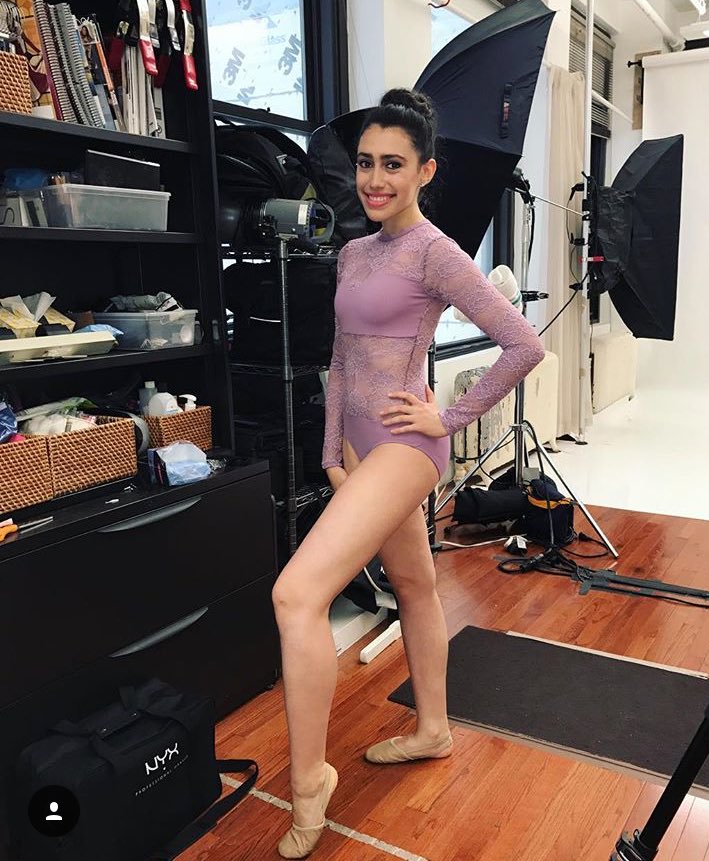 bodywrappers's tweet photo. Loving this leotard on Jennifer💕 #lc210 https://t.co/DG7cf6ort7