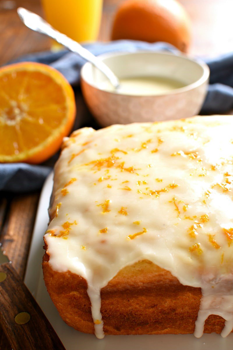 ZulkaSugar's tweet photo. Breakfast just got a little bit more bubbly! Make Glazed Mimosa Bread from @LemonTreeCathy for a sparkling brunch! https://t.co/xi8hAHxZM3 https://t.co/0YKVnQPVou