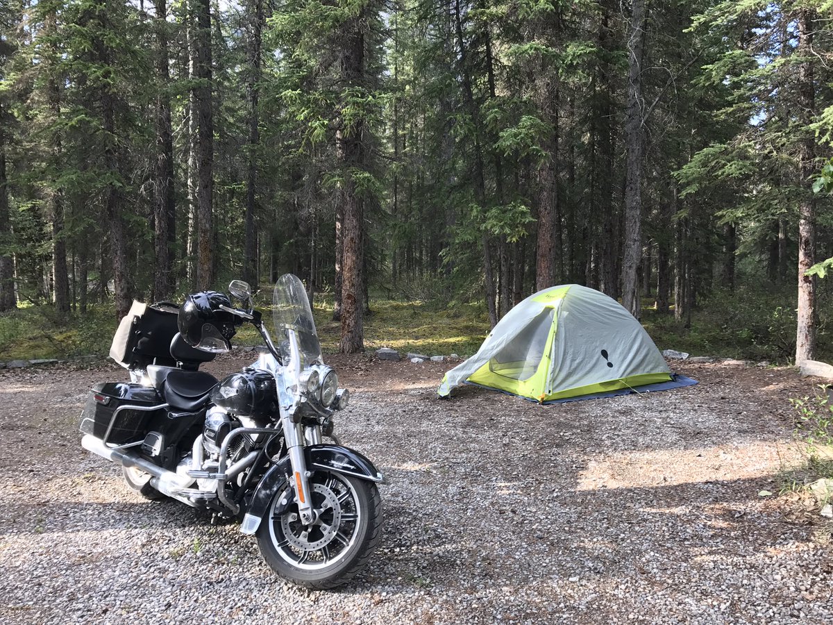 jerry_mack's tweet photo. Jasper Nat'l Park, Canada. #GlacierCountry #HDRoadKing @harleydavidson https://t.co/ebGdMN5Ogq