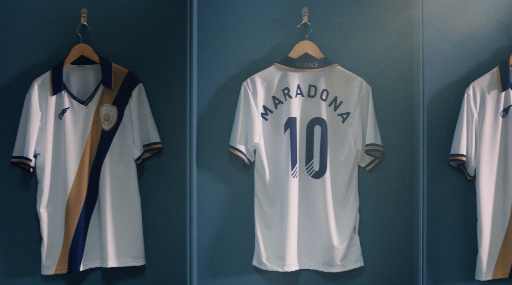 Все формы спартака. Домашняя ретро форма кумиров. Домашняя ретро форма кумиров. Футбольная форма колумбии. Домашняя ретро форма кумиров.