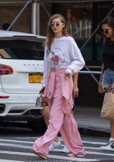 postbadhadid's tweet photo. https://t.co/O5QyzY6g4h