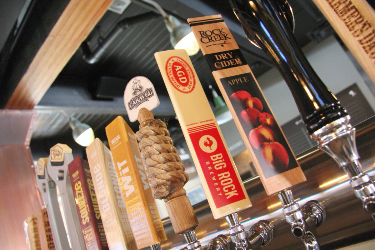 prohobar's tweet image. Proudly showcasing local and Alberta brewed beers on tap! ow.ly/ruxT30cx67S #yyc #local #beer