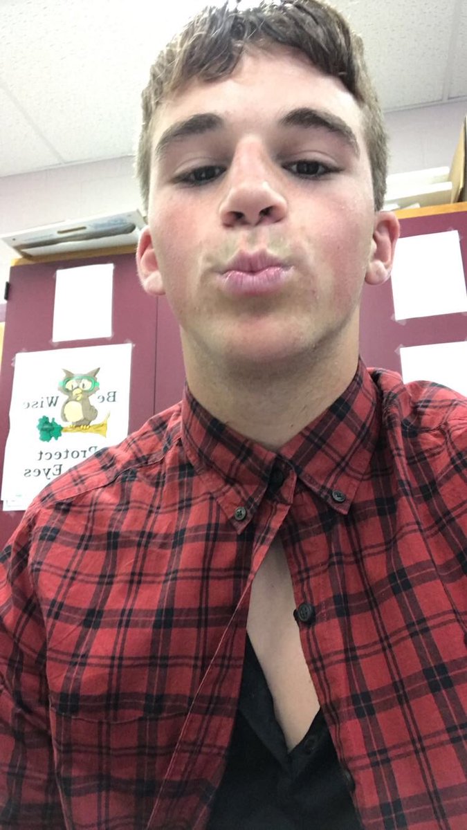 connorchem's tweet photo. The main chemical in hair gel is PVP K-90 @mrspanacek #panacekchem1B https://t.co/DMVNP05aCo