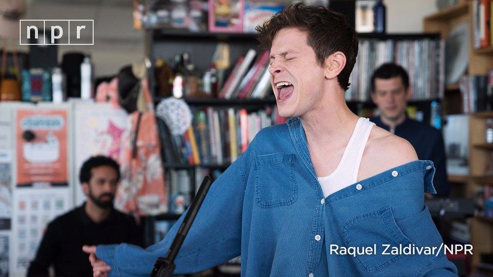 nprmusic's tweet photo. Watch Perfume Genius (@perfumegenius) perform three tracks in an intense and breathtaking #TinyDesk performance. https://t.co/IXMGDOCz51 https://t.co/QbLTBoVoI4