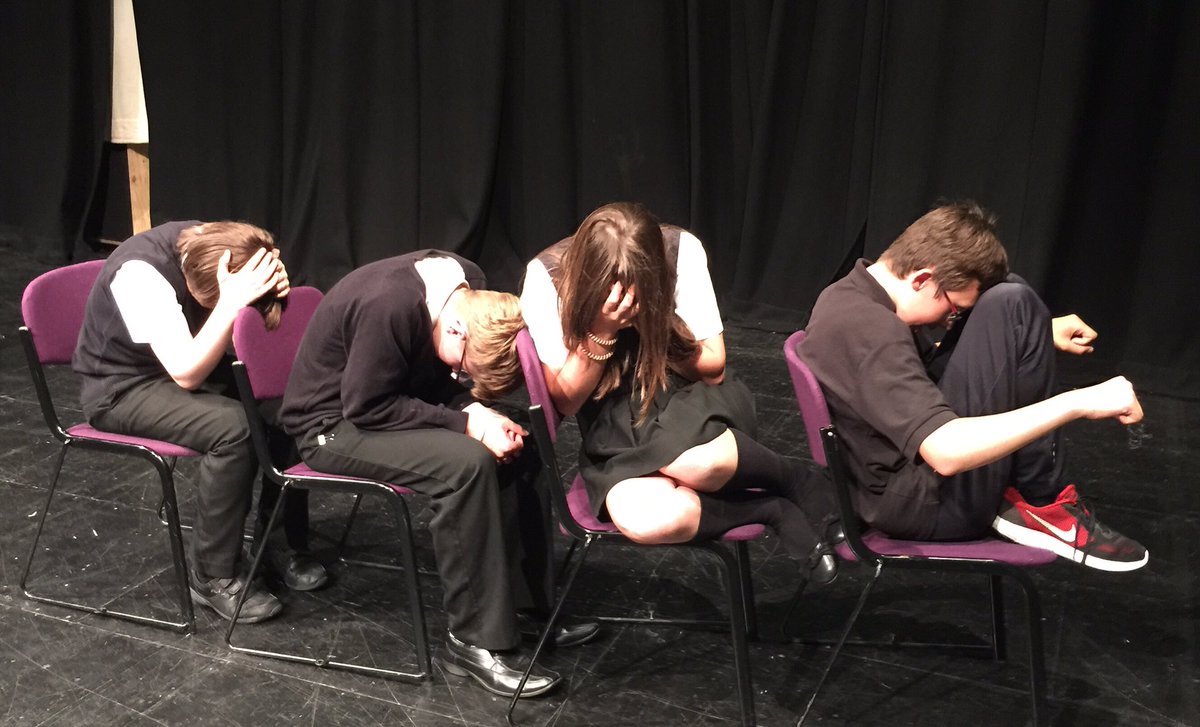 HiddenProjectUK's tweet photo. Thank u schools, KRAN @stuartmullins @Alkaisi92 &amp; fab actors @ShaunaMcLean9 @Mochara_actor Fenar @VickieDonoghue 2nd draft @Quarterhouse_UK https://t.co/tBW4aP2QzC