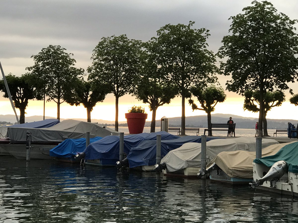 successtrim's tweet photo. Heute kein wirklicher Sonnenuntergang- dafür gutes Licht zum #bootfahrenlernen https://t.co/cENd0OtHJF