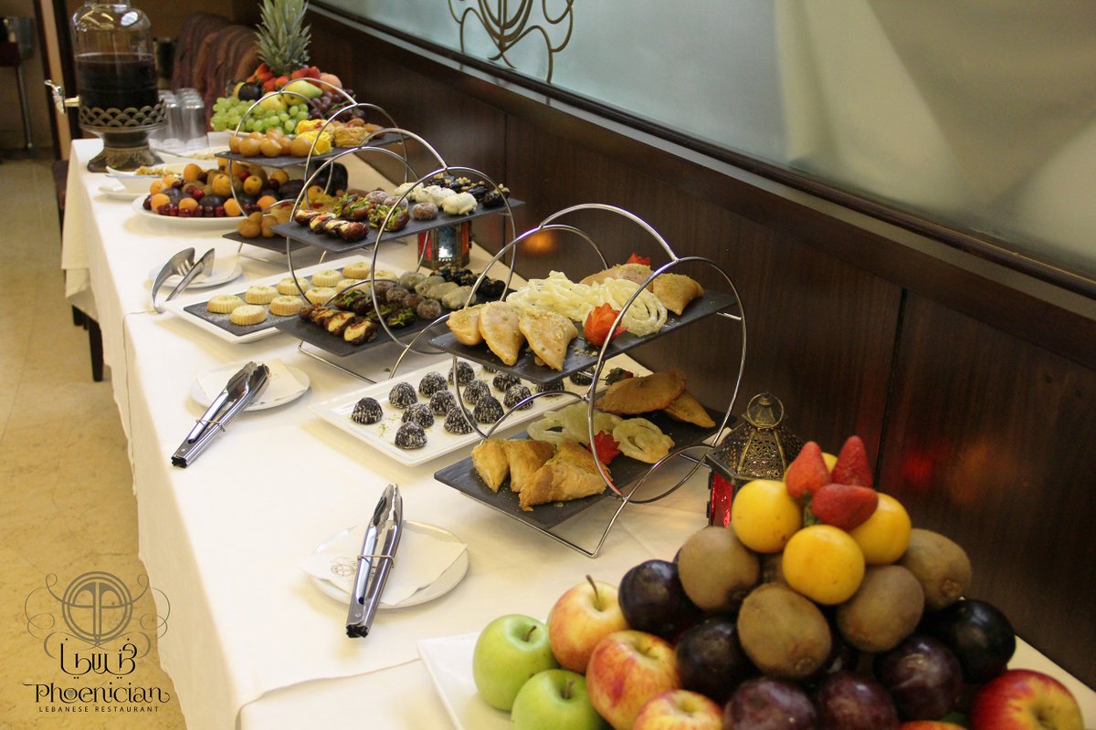 PhoenicianRest's tweet photo. #Delightful #moments from #Iftar &amp; #Sohour @PhoenicianRest ! With delightful #traditional #atmosphere #desserts #fruits &amp; #live #oud #music https://t.co/MuoJ44L6cp