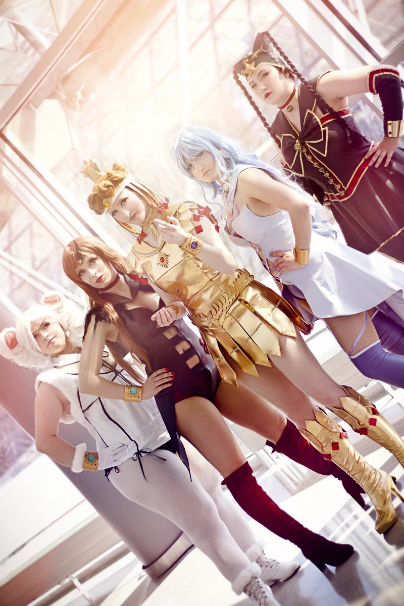 NostrumCosplay's tweet photo. 【 #Animamates - #SailorMoon 】
📷 @Minathaliee 
With @StalkerFushimi - @AtomBombBaby_ - @SayuriTanaka3 

#cosplaygirl #cosplay #germancosplay https://t.co/Or0mLOSKNa