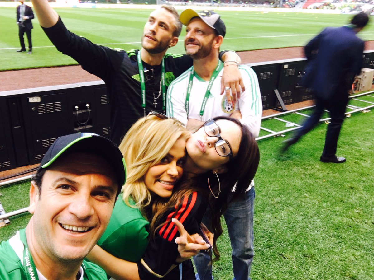 Así se vivió el partido de México vs Honduras con <a href="/TD_Deportes/">Televisa Deportes</a> #PonteLaVerde 🇲🇽 rumbo a #Rusia2018 ⚽️