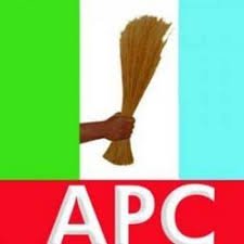 EkitiAPC's tweet photo. Fayose Lied On Claims Over Paris Club Refund, Says @EkitiAPC 
https://t.co/HUlZcpqfsD https://t.co/wQfxBNweWj