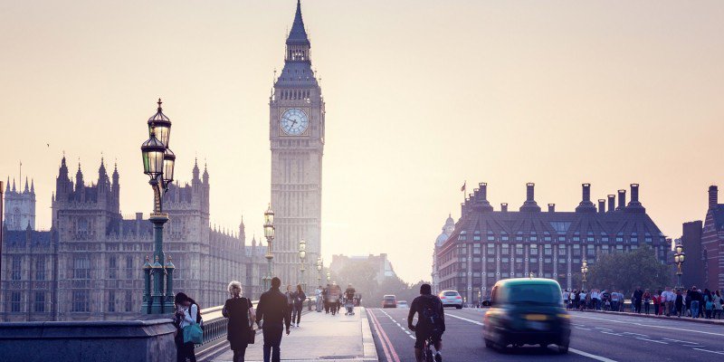AziroTech's tweet photo. London Technology Week 2017: Must-attend events for tech entrepreneurs
https://t.co/RUgBQnrxOE
#LondonTechnologyWeek #TechEvent #LTW2017 https://t.co/lvHzQlB2AZ