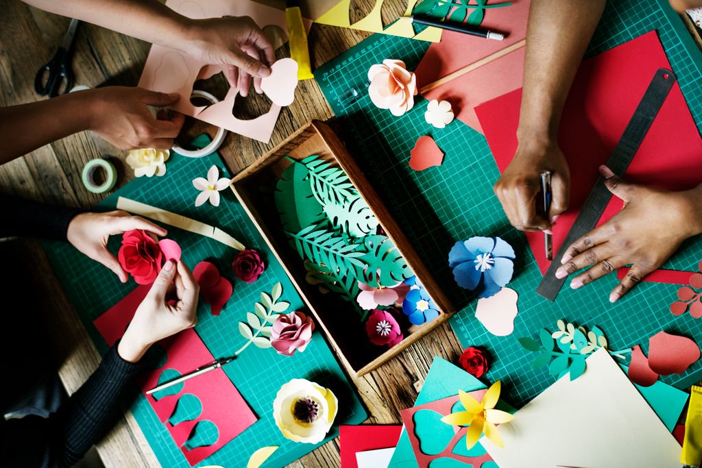 headlinerapp_'s tweet photo. The trick to successful parenting through #DIY? Eat a snack, says Mike Adamick #RoleModelDads https://t.co/o3TONuH3lG https://t.co/fQMoClf3dW