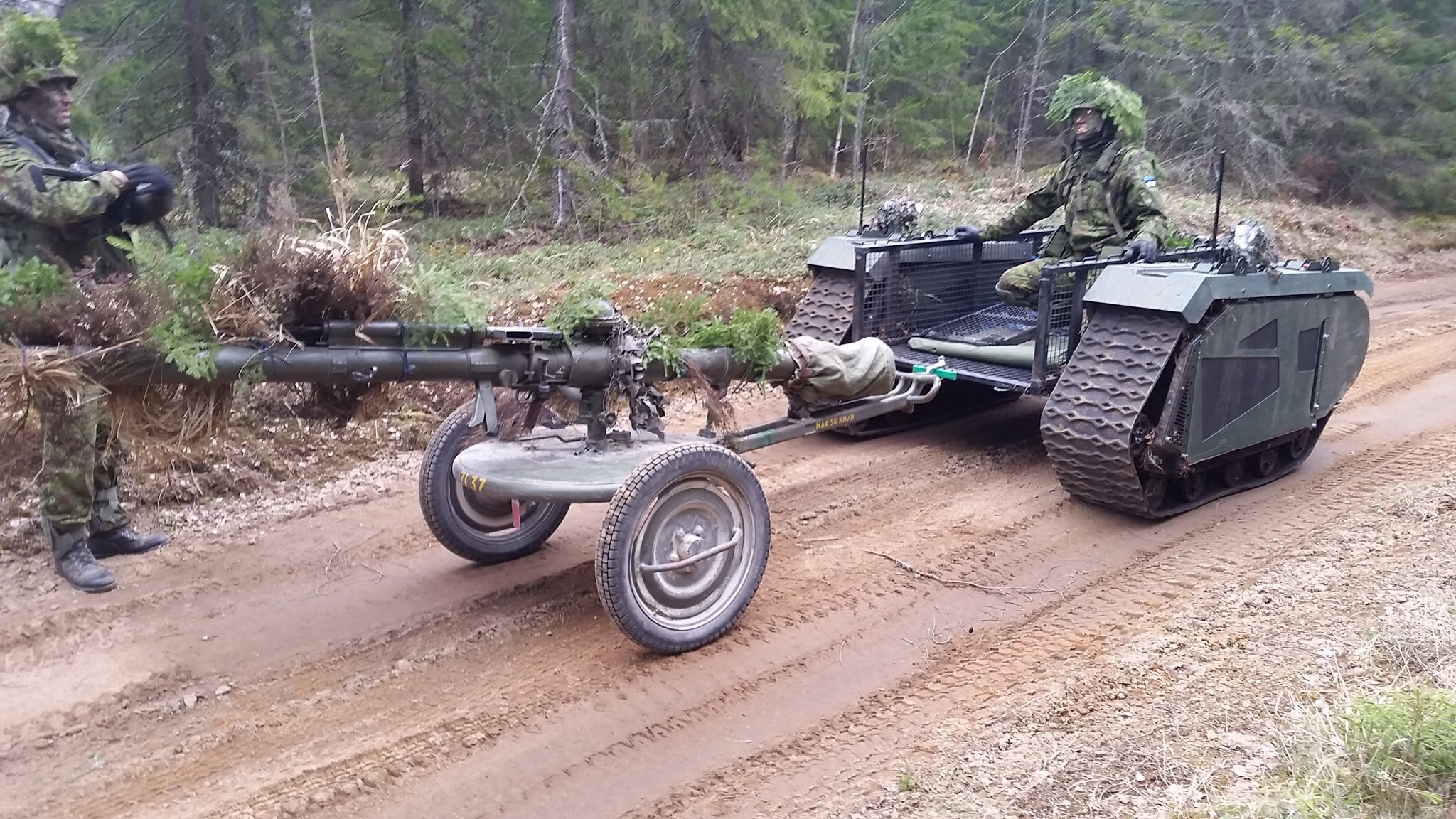 DCJJltqXYAE9htW.jpg:large