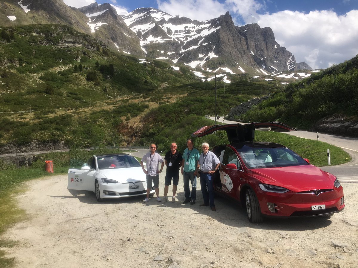 TeamTeslaS's tweet image. Some Views of the day! Meet and great with Model X Team from #TeslaSharing  #Wave2017 #eGrandTour
