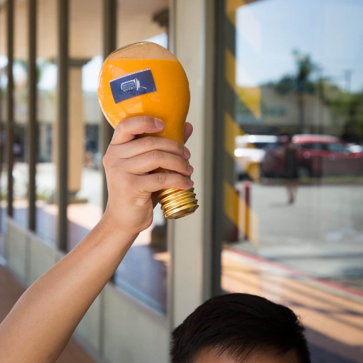 When one of your friends has a bright idea to go get boba 💡 #urbanlocation #bobateahouse #boba #bobalife #thaitea #teafordays #tea #ocfoodie