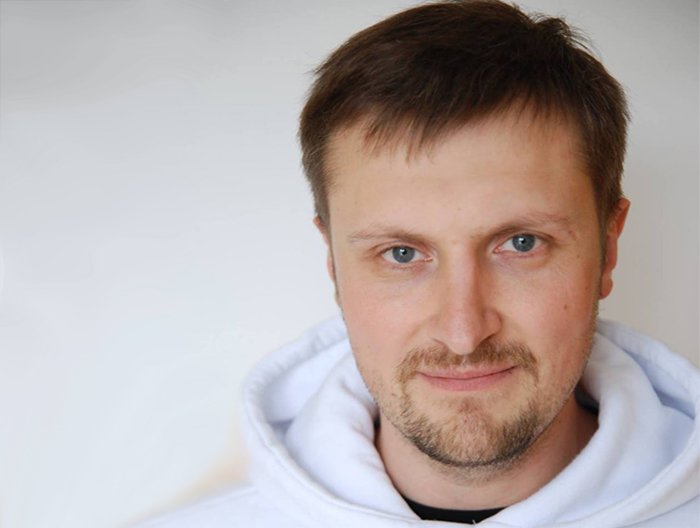 ZillionNet's tweet image. ⚡️NEW⚡️
Новое интервью на Zillion: CEO «Сибирикс» Владимир Завертайлов – про менеджмент и тренировку на провокации. bit.ly/2sgcLfP