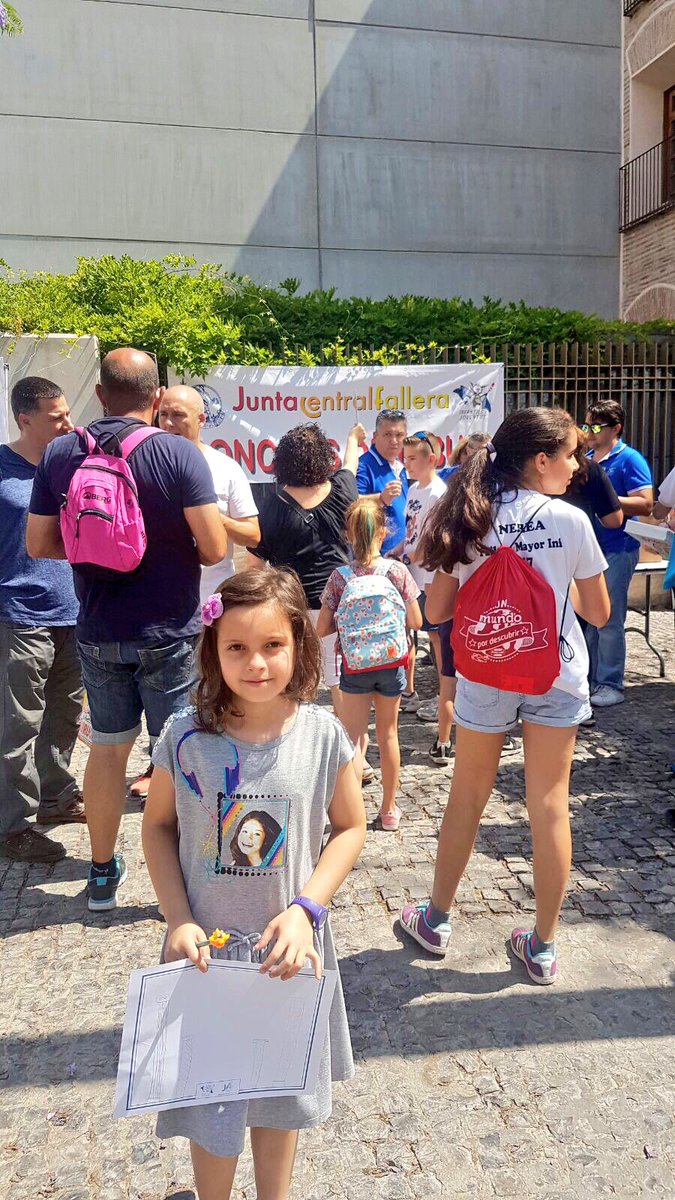 Falla_Segrelles's tweet image. Nuestra FMI Elisabeth participó en el CONCURSO DE DIBUJO de @JCF_Valencia .

#ConcursoDibujoJCF #Fallas2018