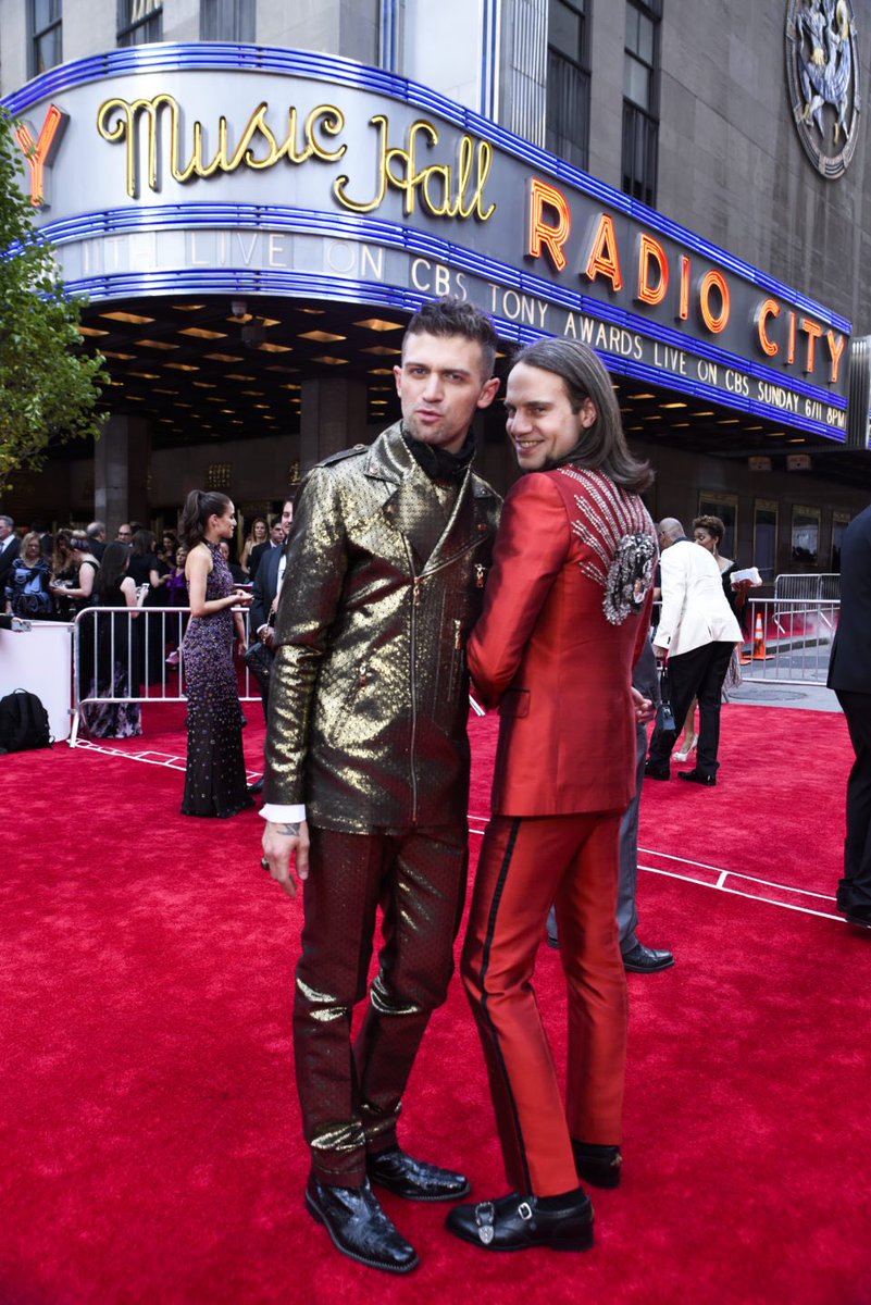 BEST ROCKSTAR MOMENT: <a href="/Jordan_Roth/">Jordan Roth</a> in <a href="/gucci/">gucci</a> and @pamstinkleton in @Malanbreton 🏆 bit.ly/2sllKgq