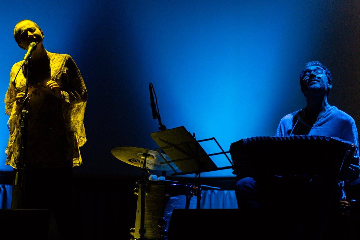 fasanojazz's tweet photo. #FasanoJazz2017: il report fotografico dei live di giovedì scorso.
(Credits: @ChiccoSaponaro)
https://t.co/ULlj0xzmF1
#concerti #Puglia https://t.co/rS6kUgaNVe