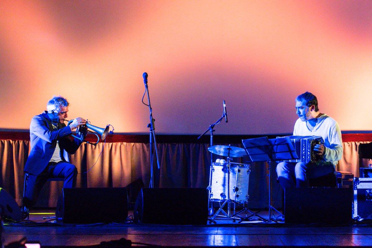 fasanojazz's tweet photo. #FasanoJazz2017: il report fotografico dei live di giovedì scorso.
(Credits: @ChiccoSaponaro)
https://t.co/ULlj0xzmF1
#concerti #Puglia https://t.co/rS6kUgaNVe