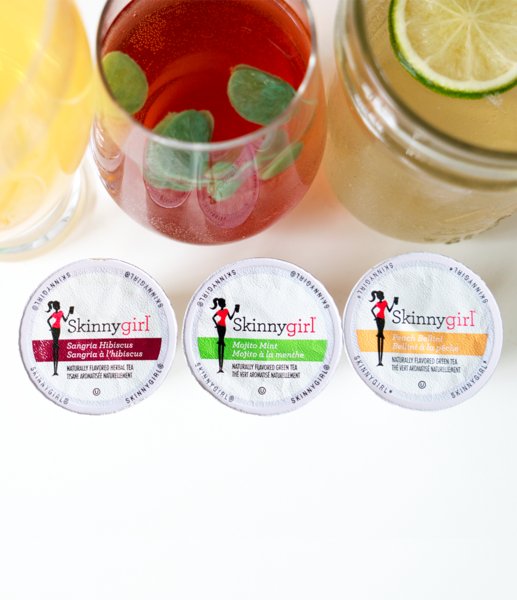 CoffeeMarvel's tweet photo. Amazing weather = time to PAR-TEA! Grab your favorite #SkinnygirlTea, add some ice and let the fun begin! 
#SummerCameEarly #PartyTime https://t.co/ZrM0C2Sm2c