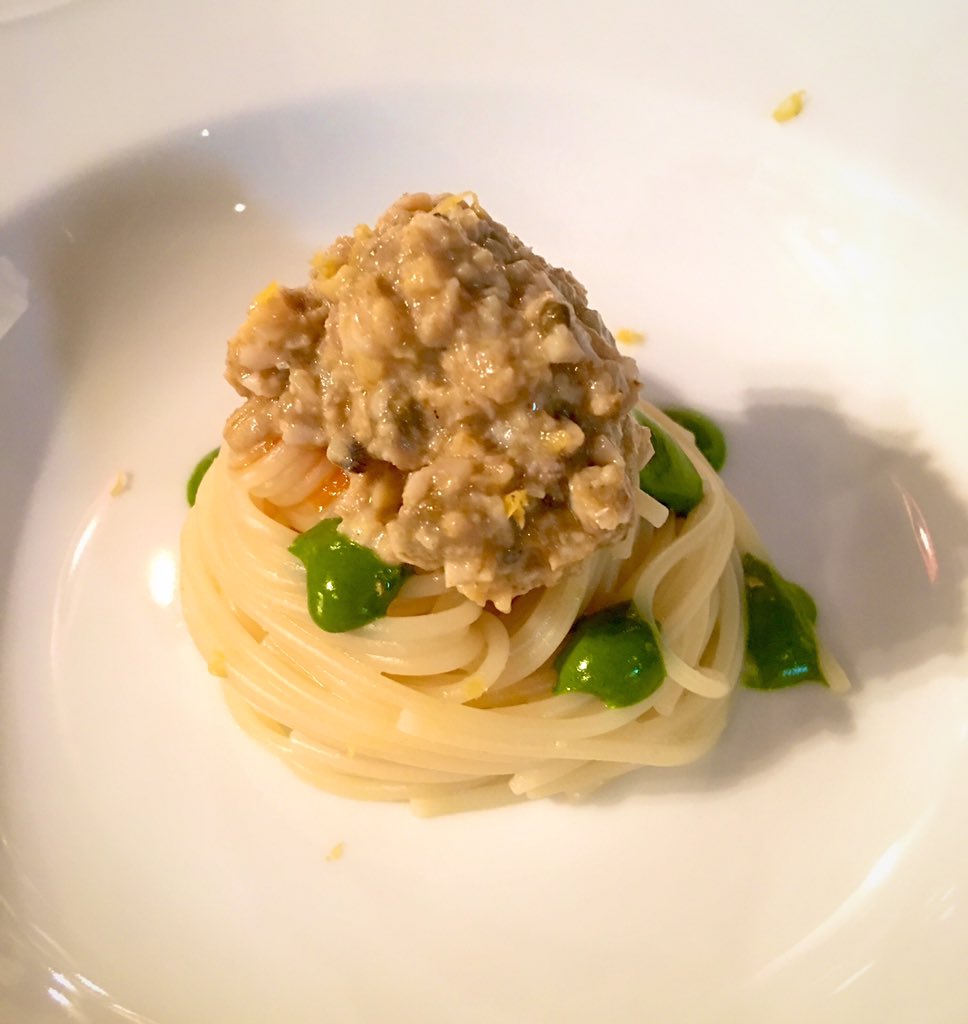 Insalata di Spaghettini #Monogranofelicetti Il Cappelli vongole, limone 🍋 e prezzemolo. Acidità+freschezza by <a href="/ChefPerbellini/">Giancarlo Perbellini</a> #7spaghi