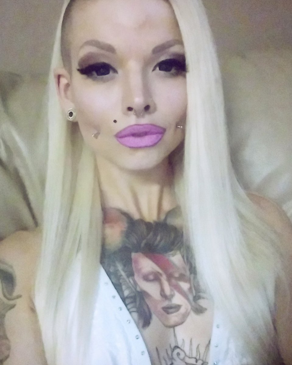 XXXSerpentina's tweet photo. Harder, better, faster, blonder 👌 https://t.co/PqFddFsotA