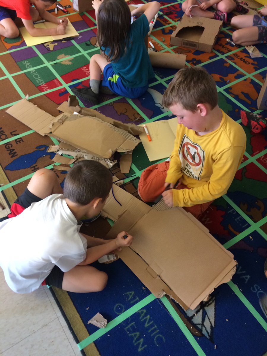 DMakerspaceEDU's tweet photo. Designing &amp; Building Bird Feeders &amp; animal Shelters. Protection in the environment #makered @JSPSJets @SCDSB_Schools https://t.co/JPmdY11KVu