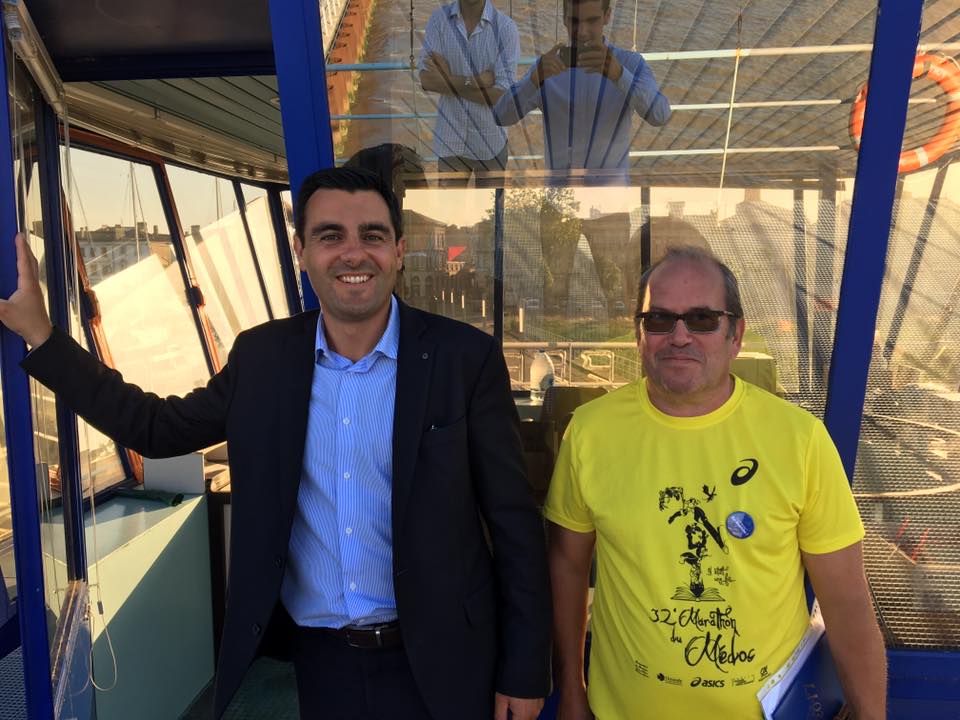 Début de campagne pour le 2nd tour au port de Pauillac. <a href="/bhoudu/">Dubouilh Thierry</a> #circo3305 #laRepubliqueEnMarche #legislatives2017 #LREM #medoc