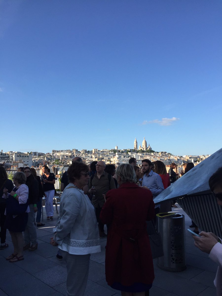 MarjoPouzadoux's tweet photo. cocktail #VivaTech2017 @criteo #IncTech2017 BRAVO @carolineramade @Paris Pionnières @Marie_Georges84 #8to50goal % de femmes entrepreneures https://t.co/1gmYKG4DId
