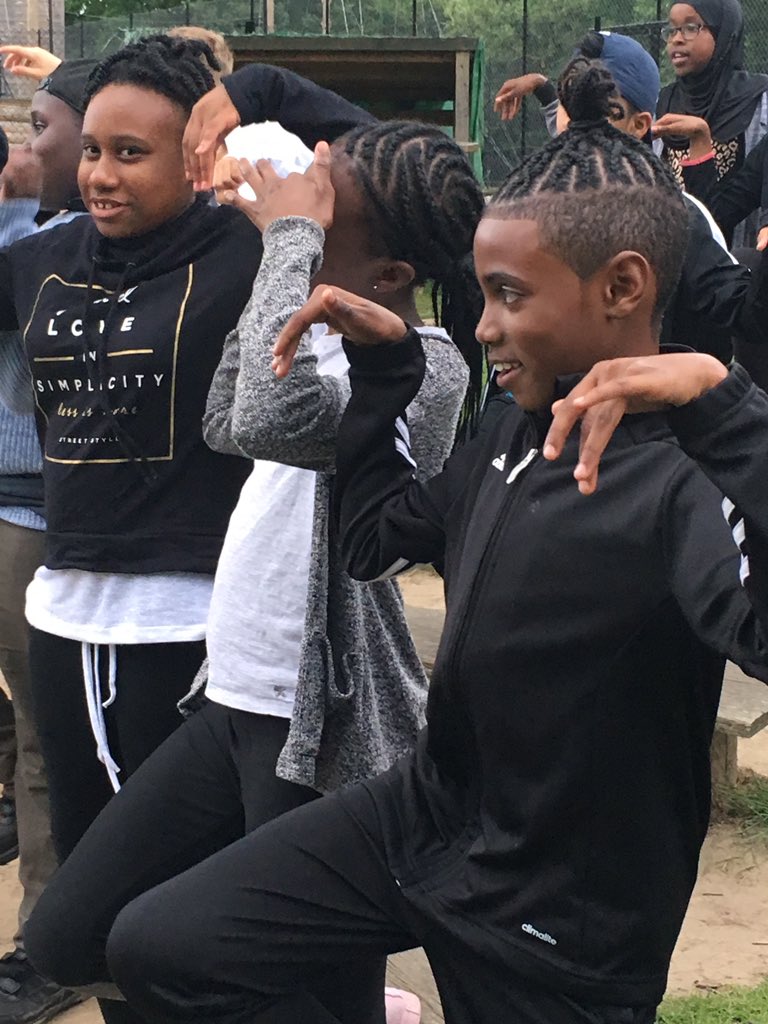 KendAlmond's tweet photo. Nothing like a song and dance around the camp fire. #kenderschooljourney2017 #rt #share https://t.co/T94psGLLMV