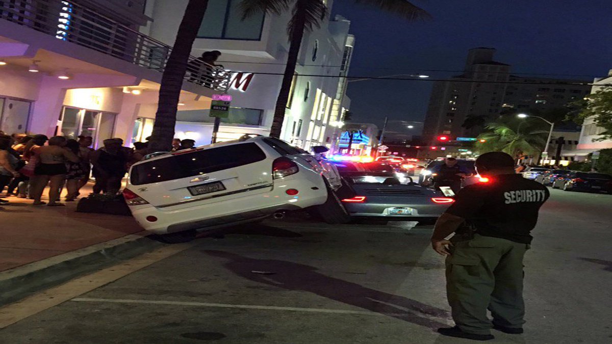 Man celebrating birthday on South Beach crashes Porsche, wedges it under SUV bit.ly/2rTrRag https://t.co/xU8S4RJjaf